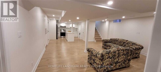 Building Photo - 2564 Comet Ct