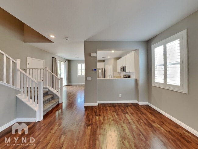 Building Photo - 10746 Bayview House Ave