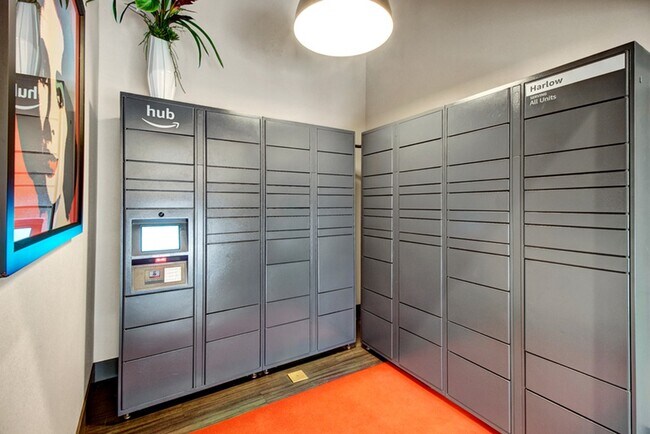 Harlow Amazon Hub: Ubicación de recogida de paquetes cómoda y segura para residentes - Harlow