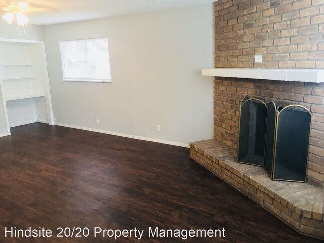 Building Photo - 3 br, 1 bath House - 2422 Bitter Creek