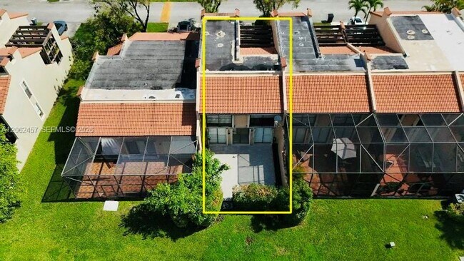 Foto del edificio - 3957 Adra Ave