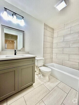 Building Photo - 5903 Cougar Dr