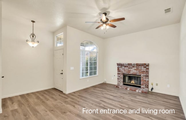 Building Photo - 9255 Guillermina Ct