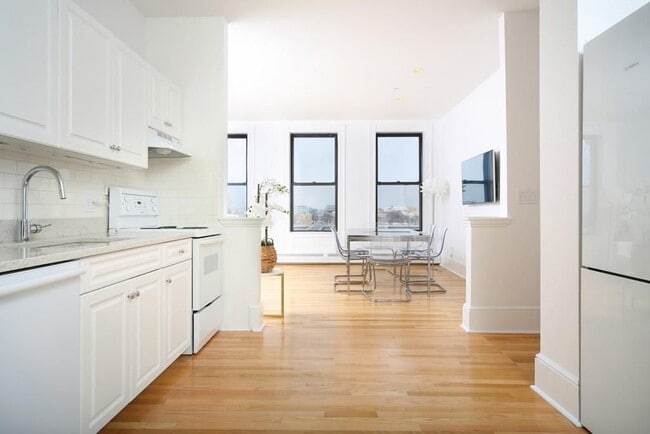 Open kitchen and living room - 483 Beacon St