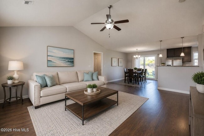 Building Photo - 355 Rose Bud Ln