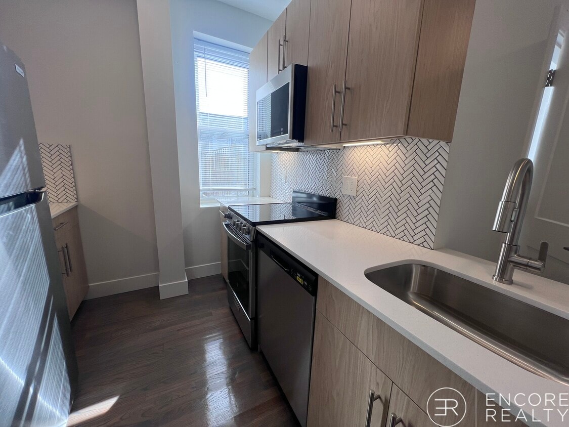 Foto principal - 111 Park Dr