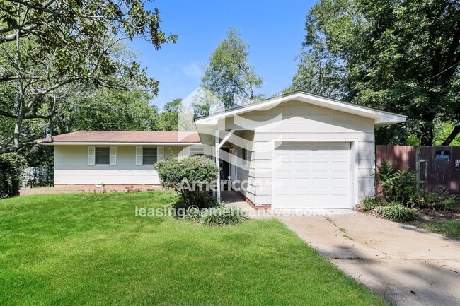 Building Photo - 435 McDowell Park Cir