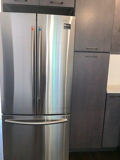 Building Photo - NO FEE! Elegant & Modern 3BDR Apt IN PRIME...