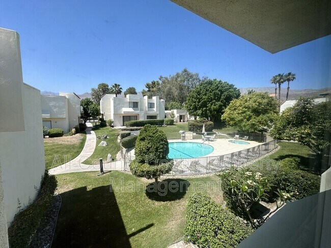 Building Photo - 48954 Desert Flower Dr