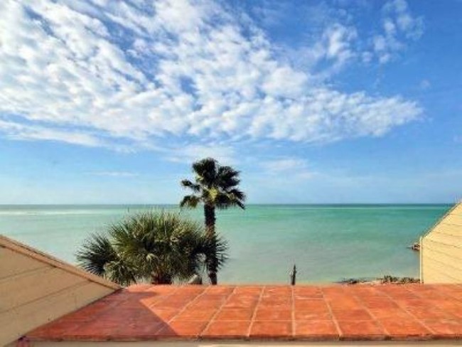 Foto del edificio - 47 Beach Rd