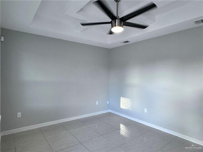 Foto del edificio - 406 Newport Ave