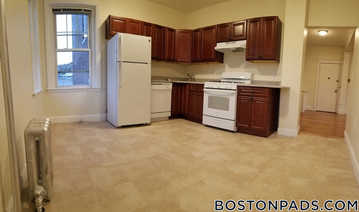 Foto principal - 724 Washington St