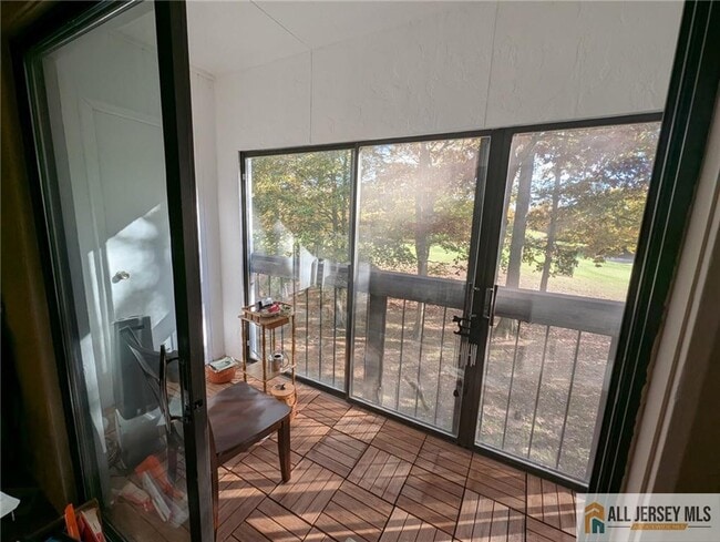 Foto del edificio - 277 Cross Dr