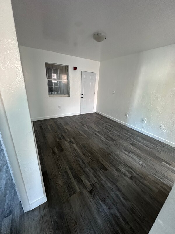 Building Photo - 5410 NW 13th Ave