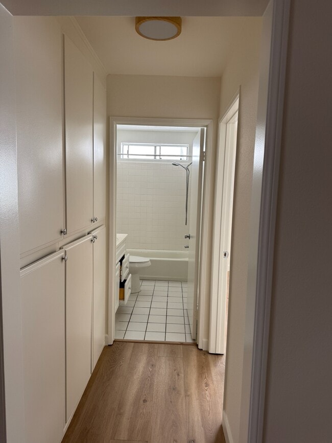 Foto del edificio - 11745 Courtleigh Dr
