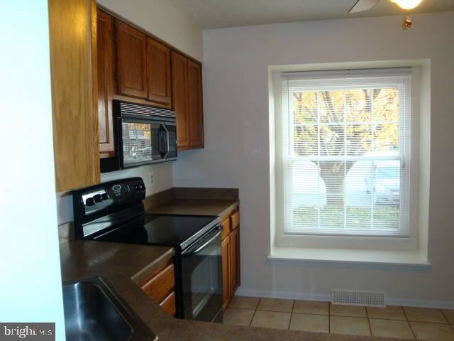 Foto del edificio - 2910 Shelley Ct