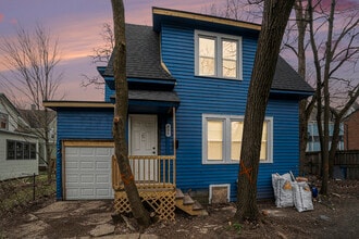 Building Photo - 435 Skirrow Pl