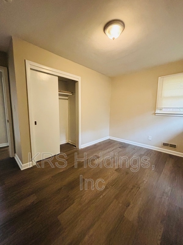 Building Photo - 1905 Perrel St