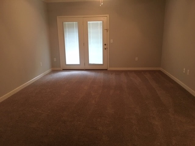 Building Photo - First Floor Condo in Cornelius-2 Bedrooms ...