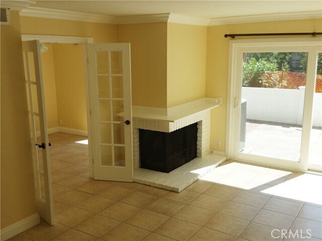 Building Photo - 25061 Acacia Ln
