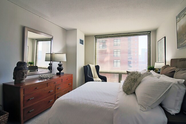 Foto del edificio - 1115 N Dearborn St