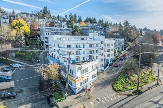 Interior Photo - The Aire Apartments