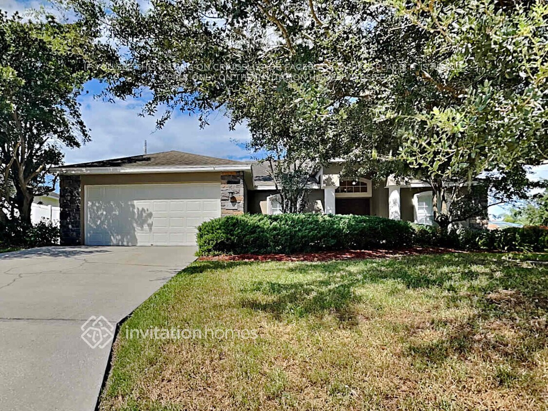 Foto principal - 6276 Cornerstone Dr