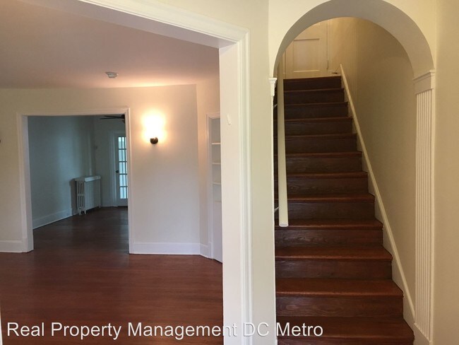 Foto del edificio - 443 Decatur St NW