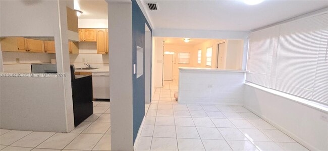 Foto del edificio - 502 N 70th Way