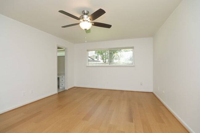 Building Photo - 13506 Charwell Crossing Ln