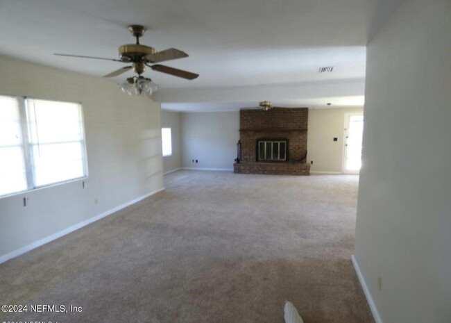 Building Photo - 2358 Broward Rd