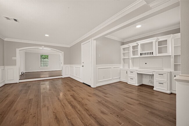 Foto del edificio - 1215 Mosher Ln
