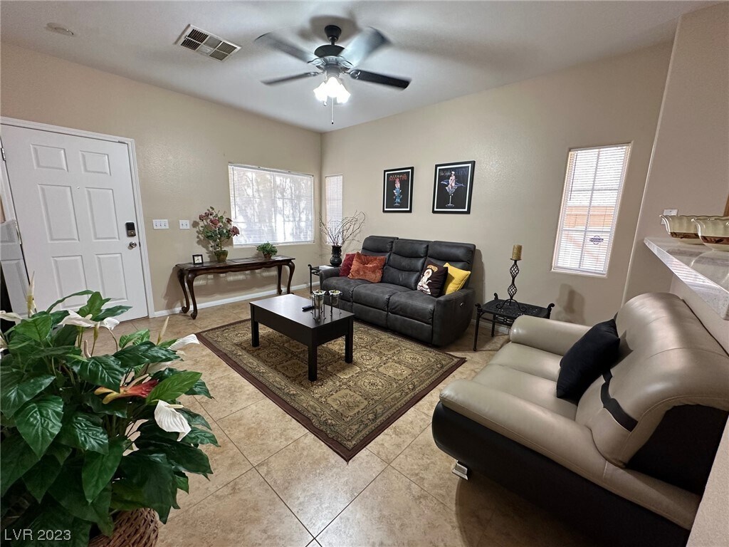 11135 Abbeyfield Rose Dr, Henderson, NV 89052 House Rental in