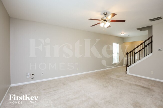 Foto del edificio - 1211 Image Ives Dr