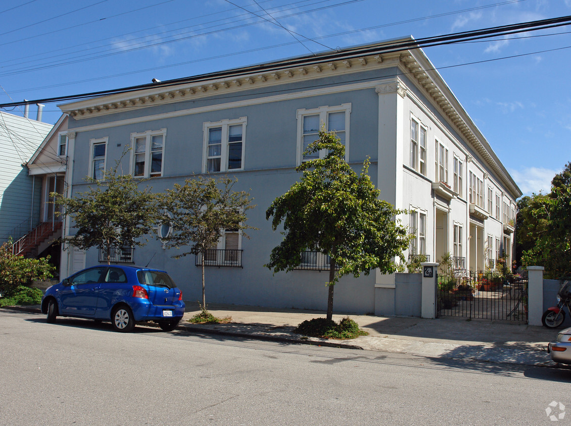 Building Photo - 768 9th Ave