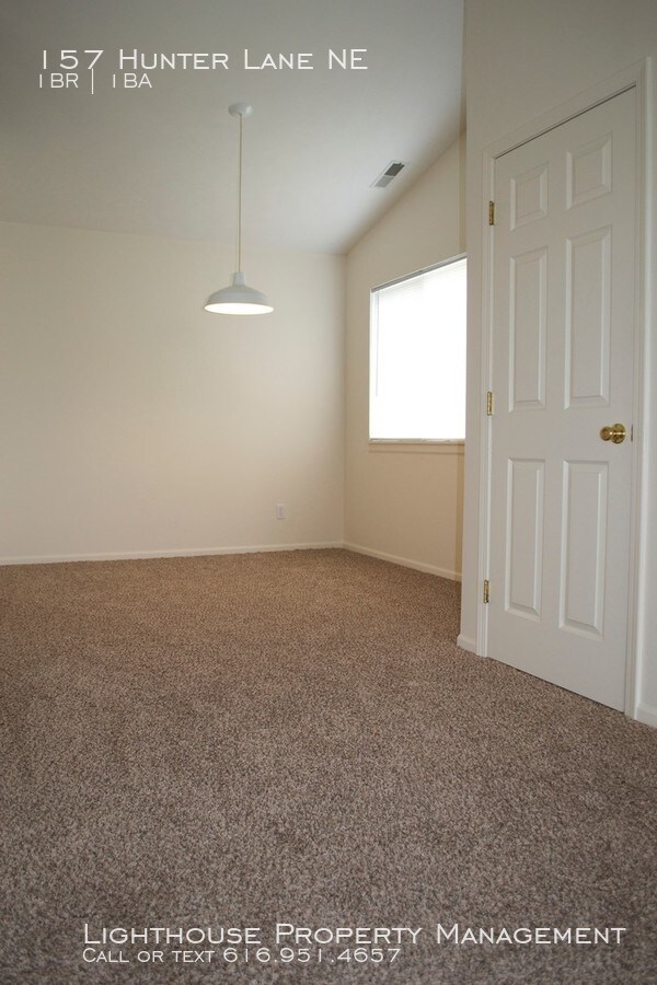 Foto del edificio - One Bedroom Condo in Rockford