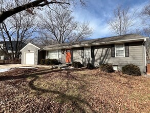 Building Photo - 104 NE 73rd St