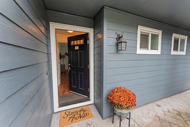 Foto del edificio - 1938 NW 143rd Ave