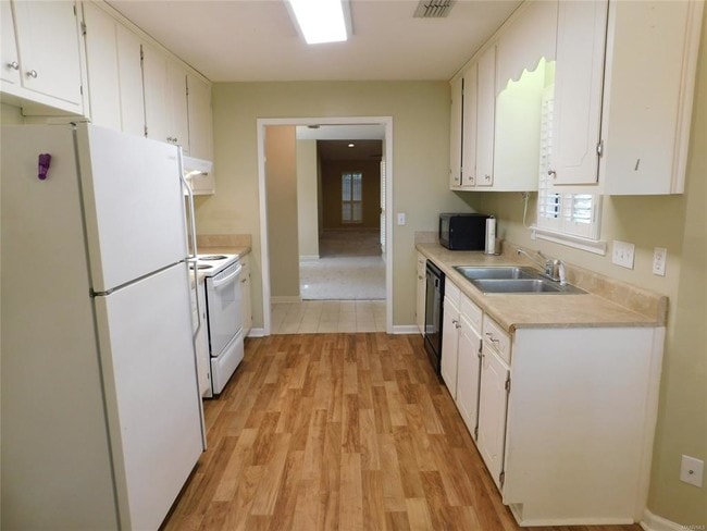 Building Photo - 4157 Denton Dr