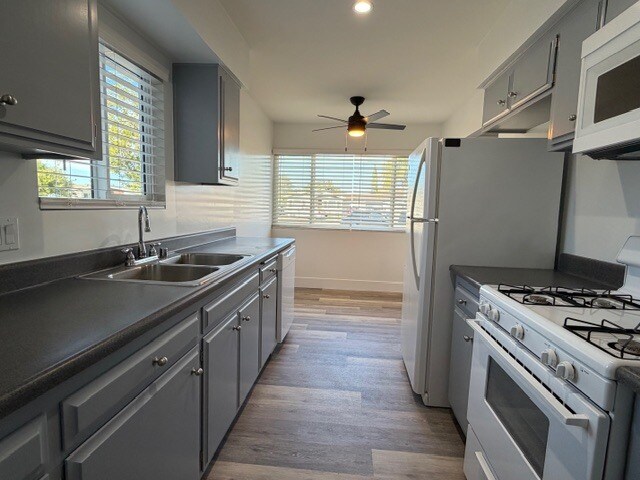 Building Photo - 1747 Acorn St