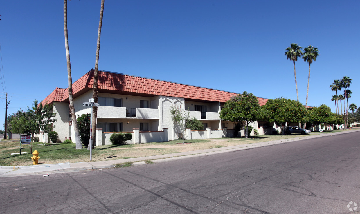 Primary Photo - Berridge Villa Apartments