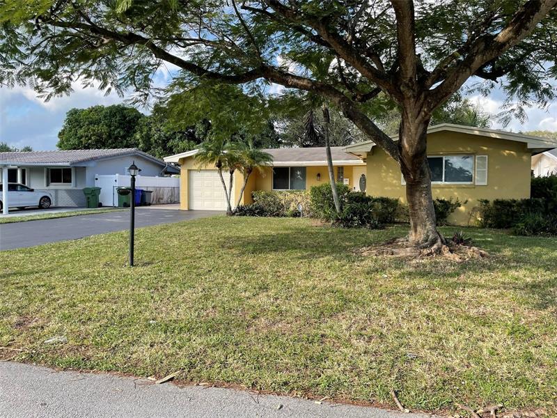 8091 NW 13th St, Pembroke Pines, FL 33024 House for Rent in Pembroke Pines, FL