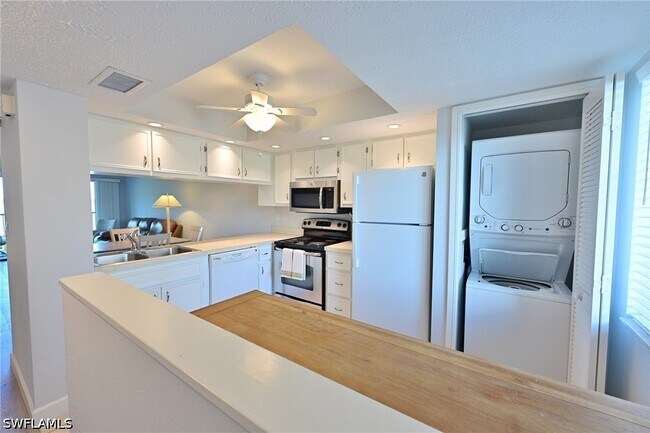 Building Photo - 4835 Bonita Beach Rd SW