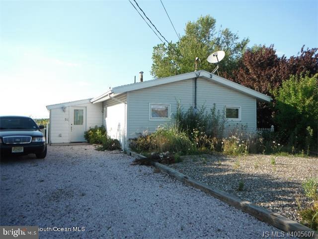 Primary Photo - 58 W Potomac Dr