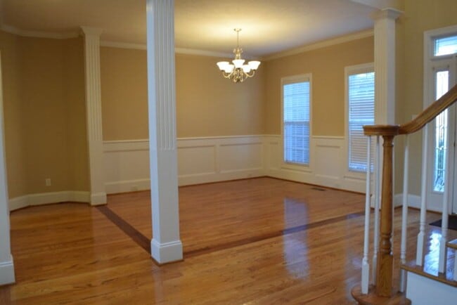 Building Photo - 5 Bed, 3.5 Bath in Columbia County!