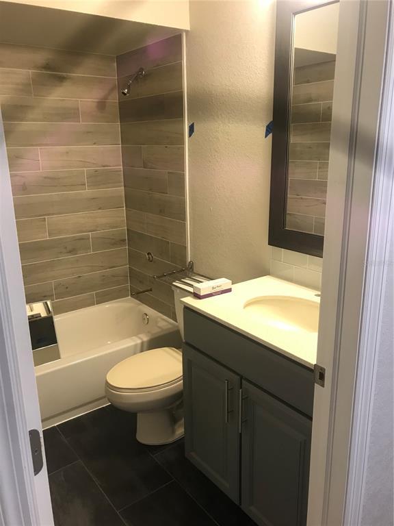 Foto del edificio - 21322 Stillwater Ave