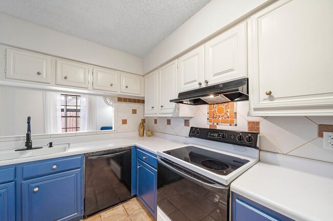 Foto del edificio - 17116 Beaver Springs Dr