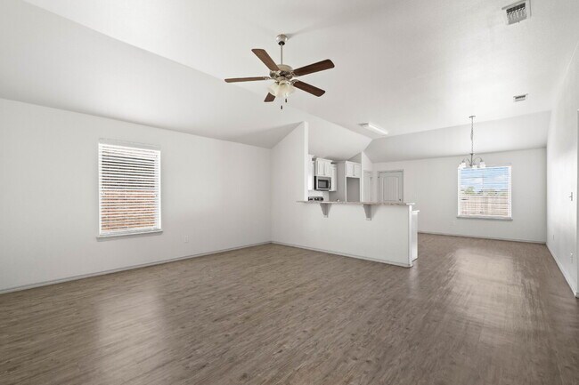 Building Photo - Beautiful 4/2/2 in Frenship ISD