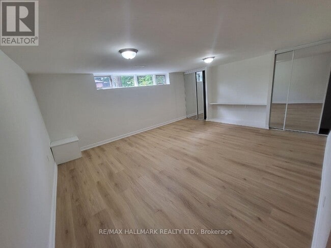 Building Photo - 10 Johnson Rd