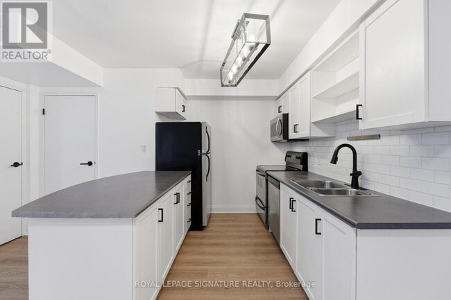 Building Photo - 50 E Liberty St